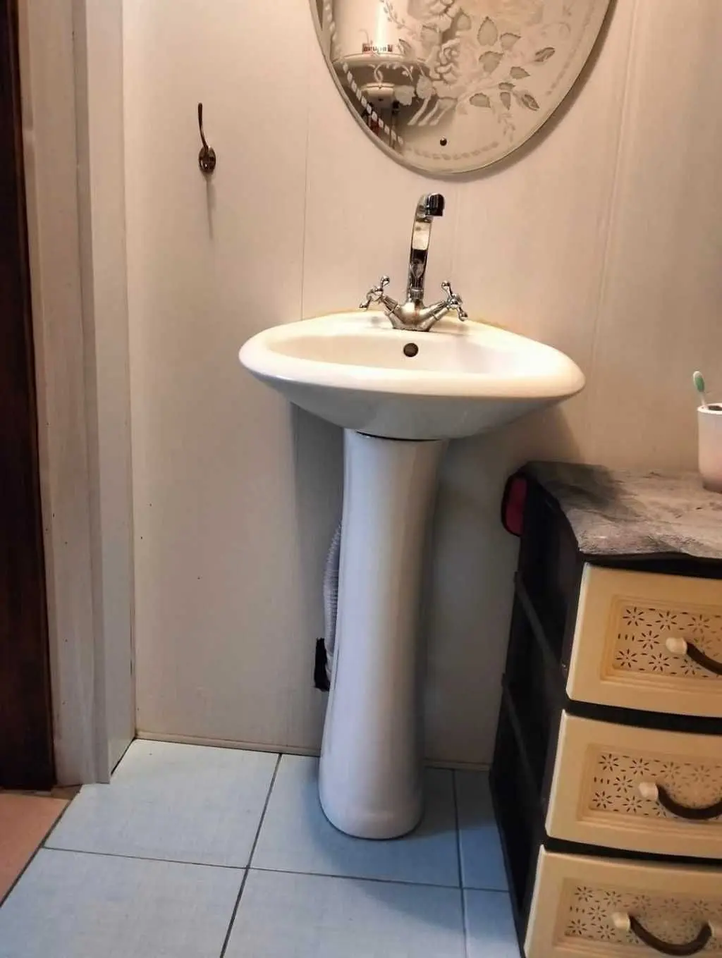 Фото Продаю 2 кімнатну квартиру, 41 кв. м, Луки Долинського вул.  Біла Церква, ціна: 34800 USD, код 6173