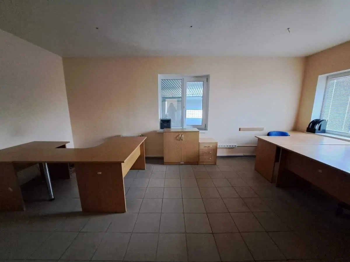 Фото Продаю склад, 1655 кв. м, Новопромислова вул.  Вишгород, ціна: 1100000 EUR, код 6174