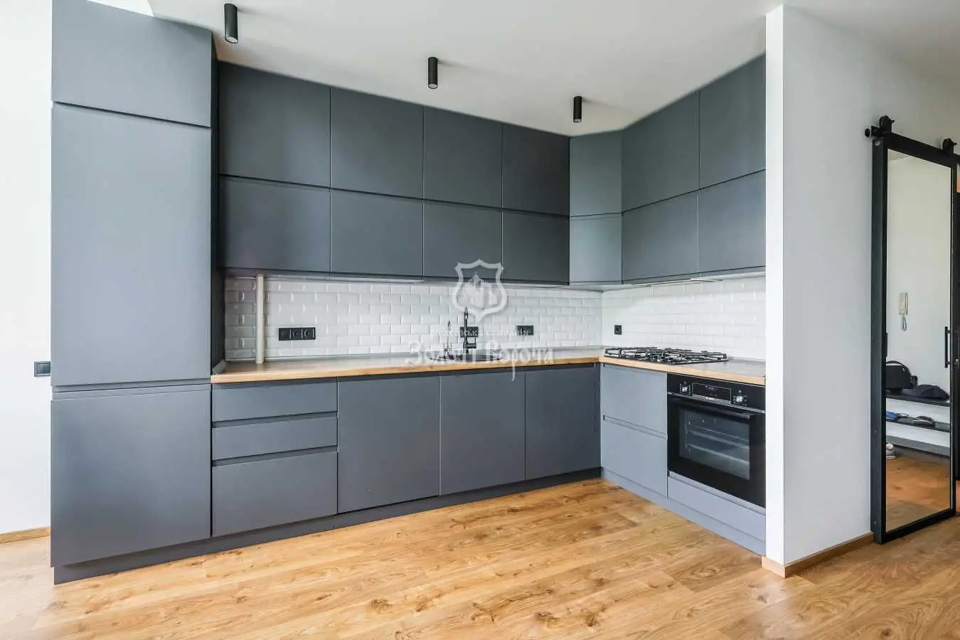 Фото Selling a 2-room apartment, 77.85 sq.m., Zazymya, price: 83000 USD, code 6180