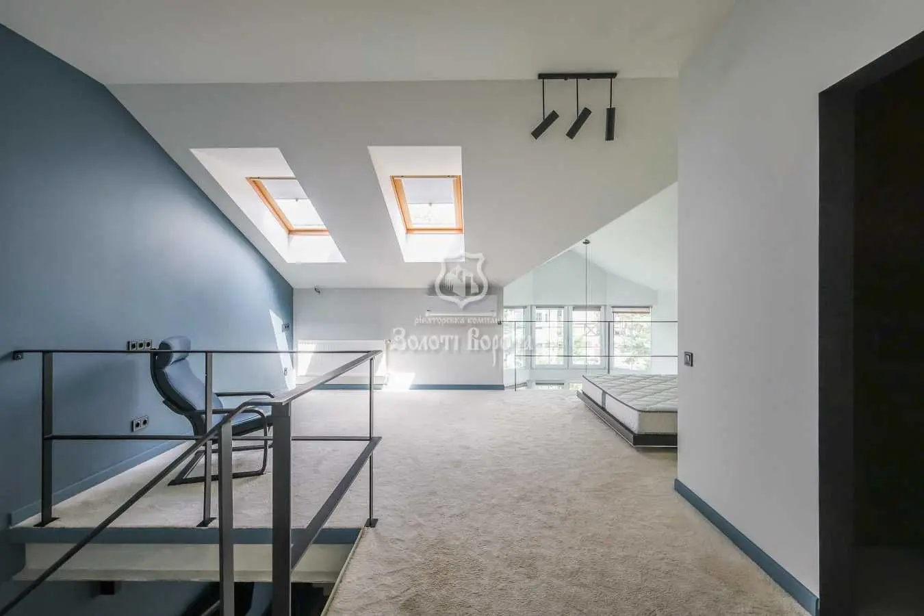 Фото Selling a 2-room apartment, 77.85 sq.m., Zazymya, price: 83000 USD, code 6180