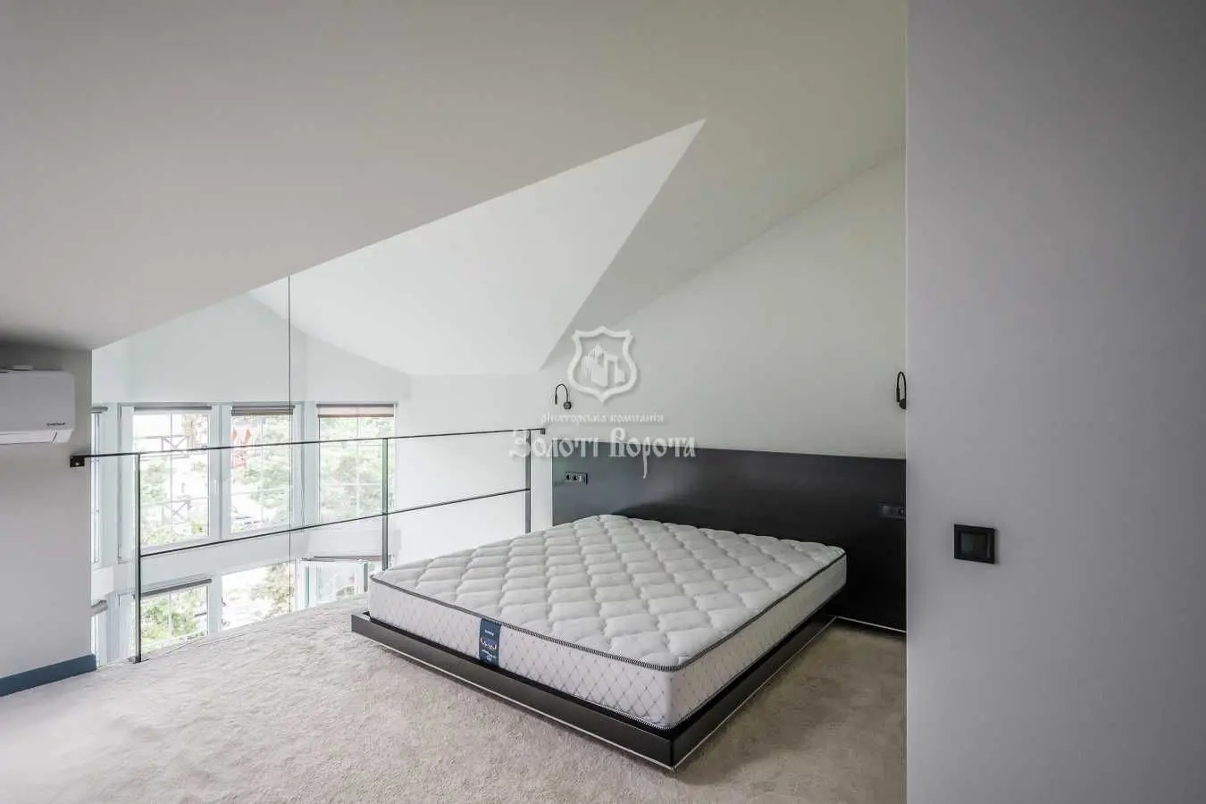 Фото Selling a 2-room apartment, 77.85 sq.m., Zazymya, price: 83000 USD, code 6180