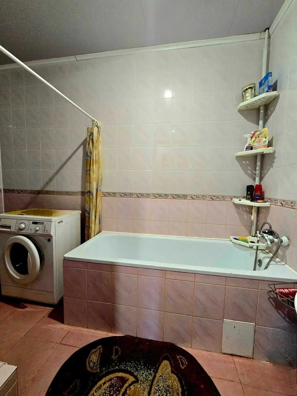 Фото Продаю 2 кімнатну квартиру, 51 кв. м, Армійський пров.  Володарка, ціна: 22000 USD, код 6184