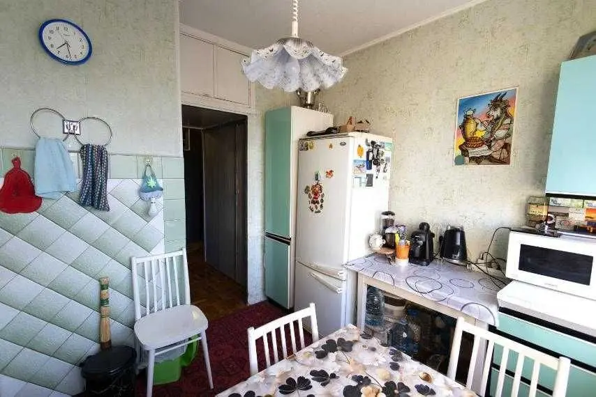 Фото Selling a 3-room apartment, 76 sq.m., Kvitnevyi Lane 12 Kyiv, price: 77000 USD, code 6192