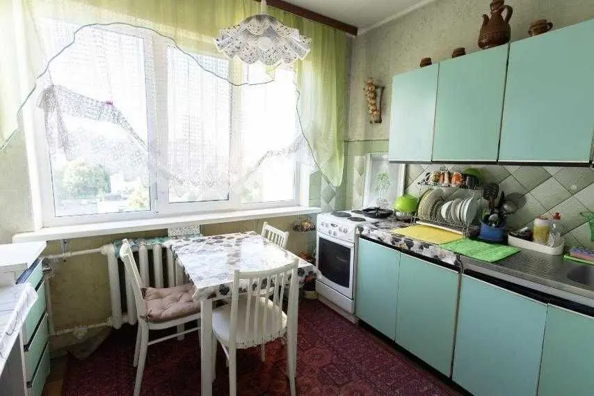 Фото Selling a 3-room apartment, 76 sq.m., Kvitnevyi Lane 12 Kyiv, price: 77000 USD, code 6192