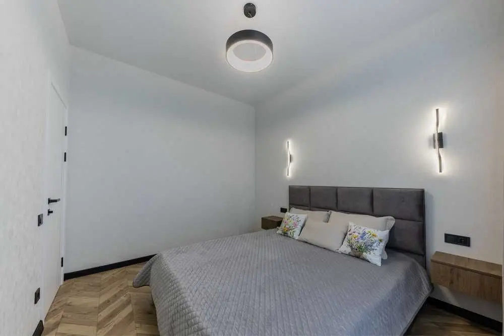 Фото Selling a 1-room apartment, 44 sq.m., Svobody street (Heroyiv Nebesnoyi Sotni avenue)  Sofiivska Borschahivka, price: 85000 USD, code 6194