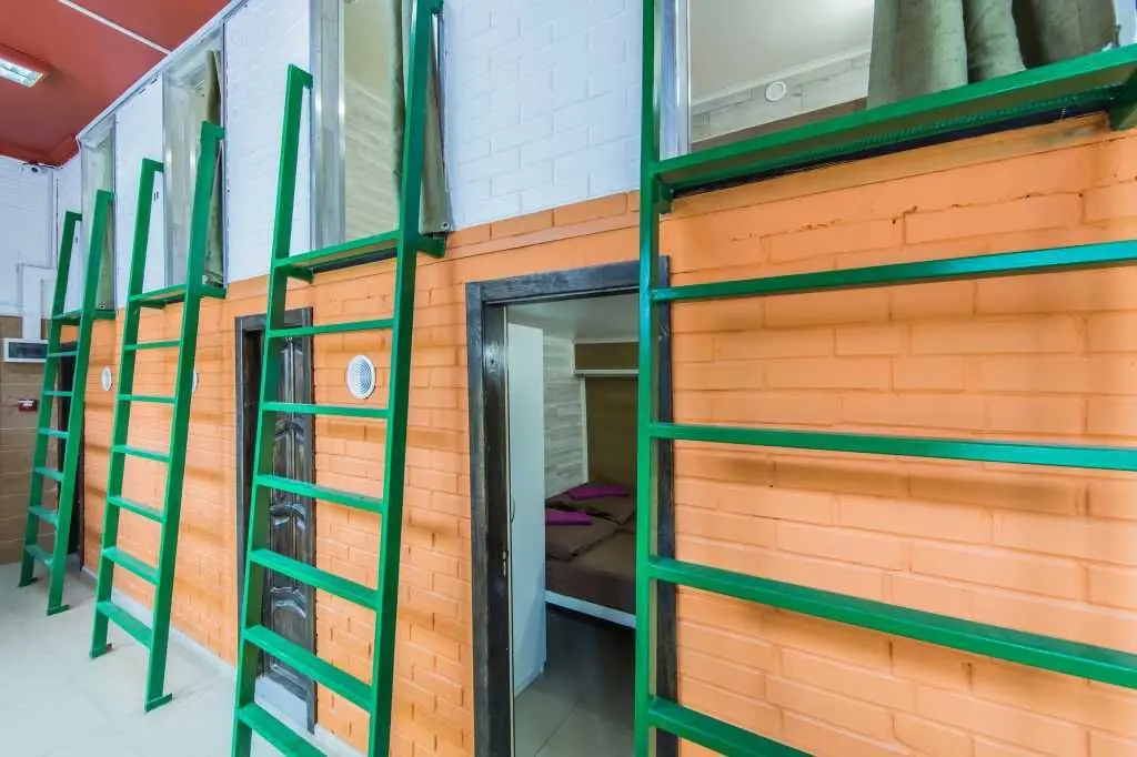 Фото Зняти 6 кімнатну квартиру, Віскозна вул.  Київ в довгострокову оренду, ціна: 5700 UAH, код 6196