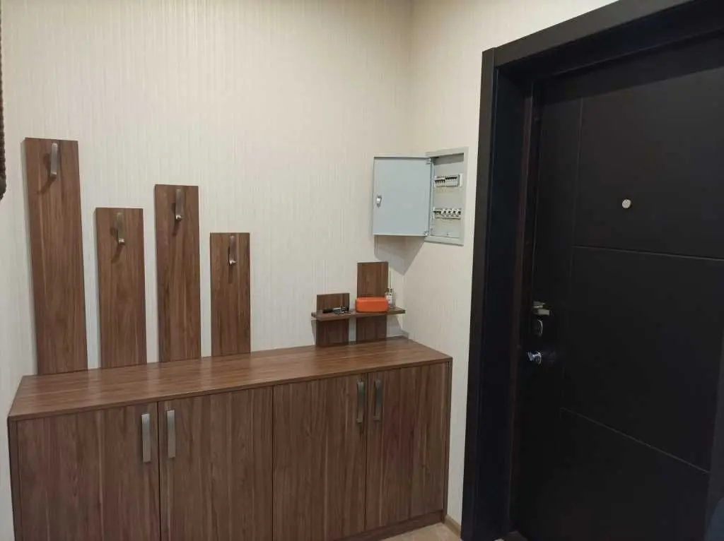 Фото Rent a 3-room apartment, Mykoly Bazhana Avenue  Kyiv for long-term rent, price: 28000 UAH, code 6197