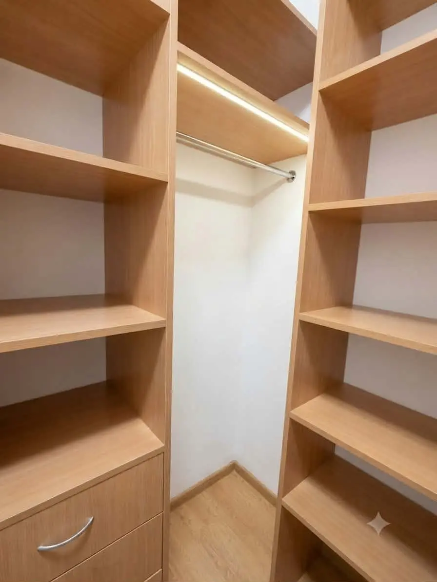 Фото Продаю 4 кімнатну квартиру, 79.2 кв. м, Білоцерківська вул.  Тараща, ціна: 60000 $, код 6213