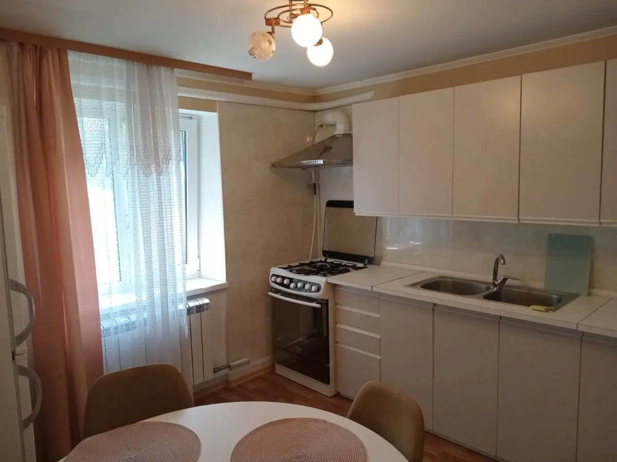 Фото Rent a house, Zavalna Street  Kyiv for long-term rent, price: 35000 UAH, code 5286