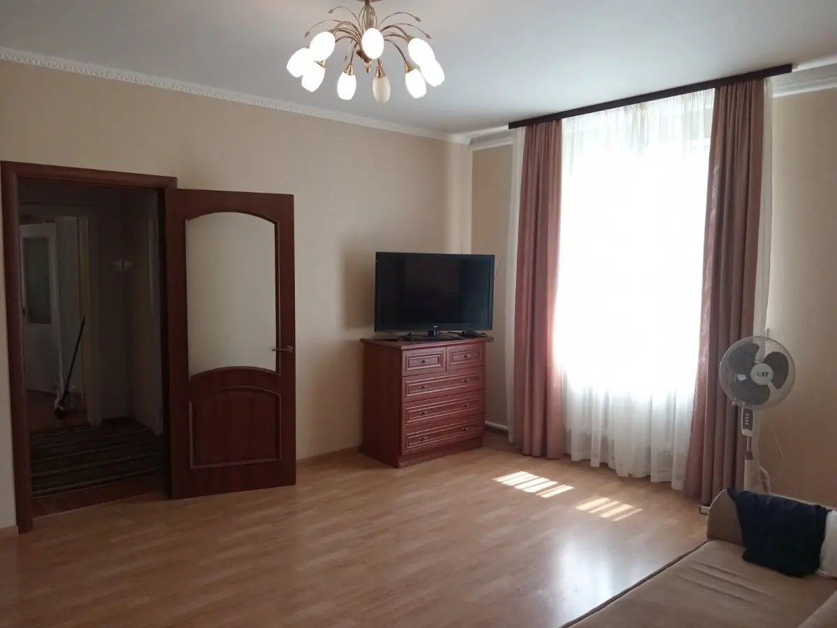 Фото Rent a house, Zavalna Street  Kyiv for long-term rent, price: 35000 UAH, code 5286