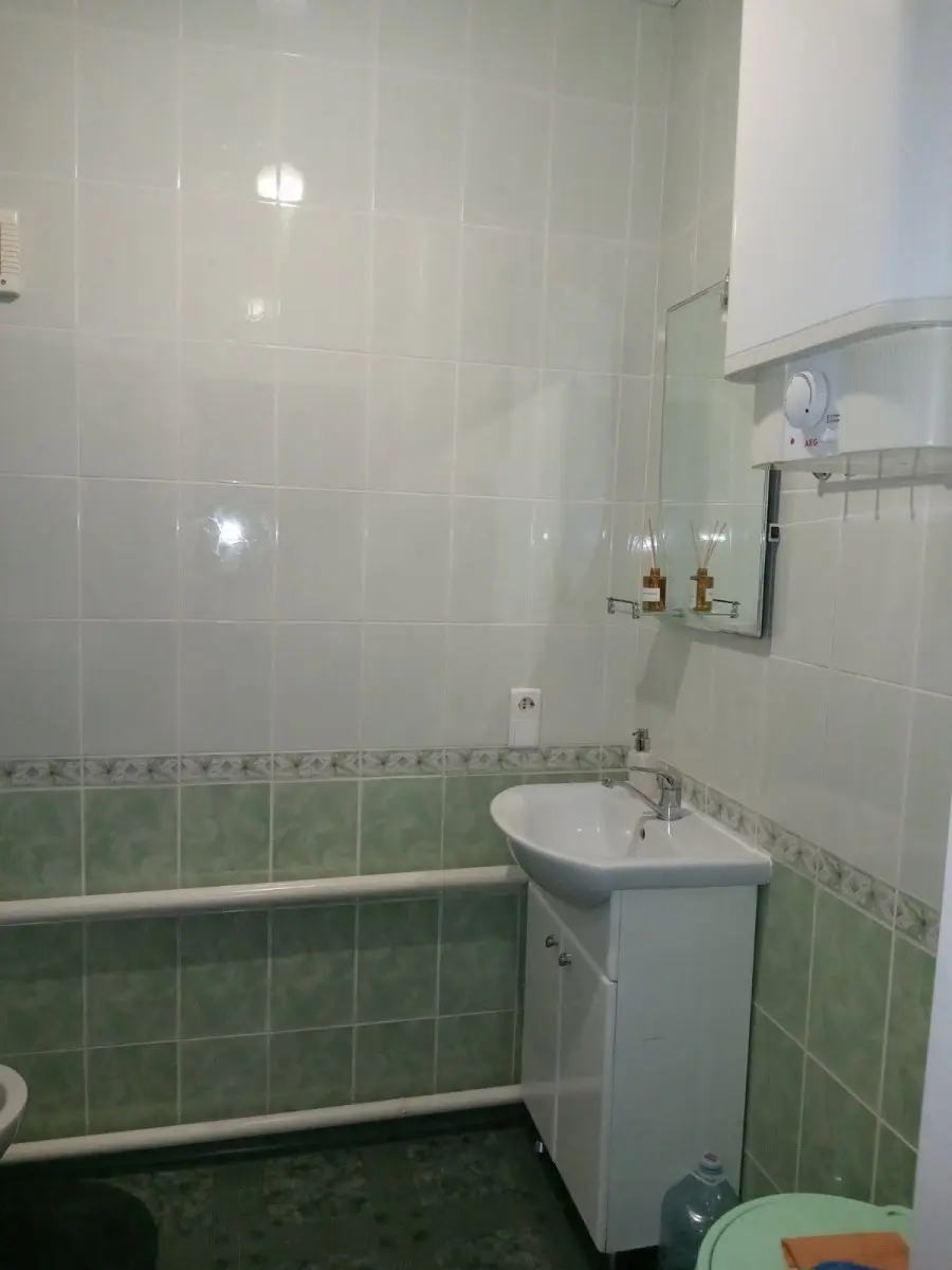 Фото Rent a house, Zavalna Street  Kyiv for long-term rent, price: 35000 UAH, code 5286
