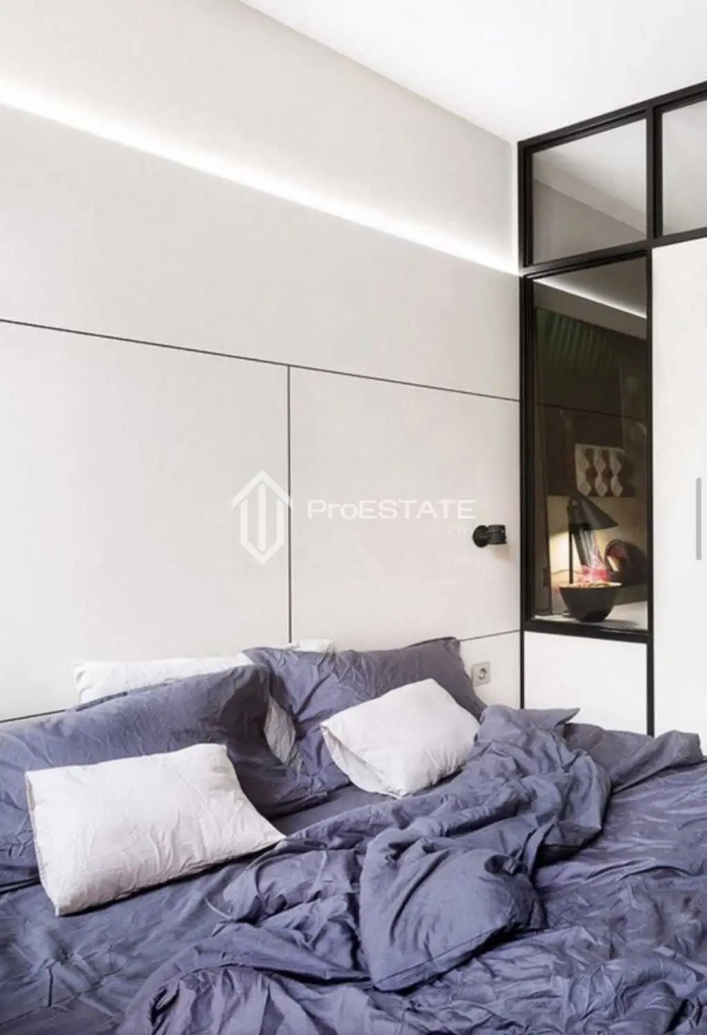 Фото Selling a 1-room apartment, 44 sq.m., Reheneratorna Street  Kyiv, price: 95000 USD, code 6234