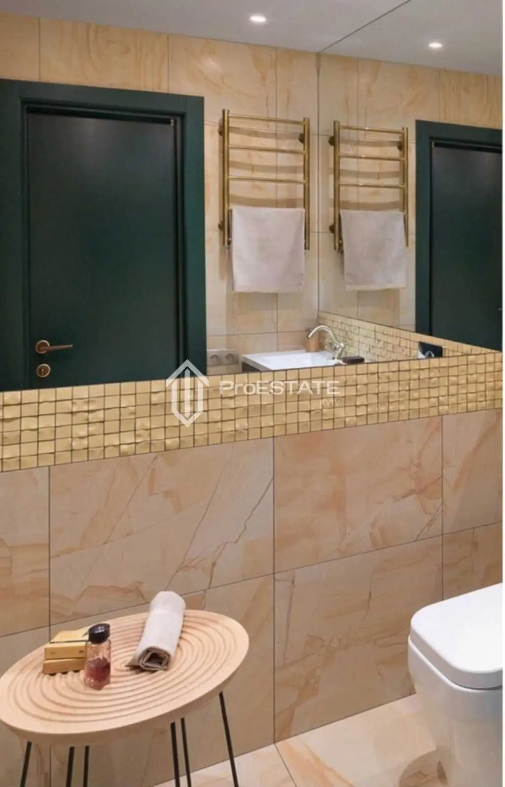Фото Selling a 1-room apartment, 44 sq.m., Reheneratorna Street  Kyiv, price: 95000 USD, code 6234