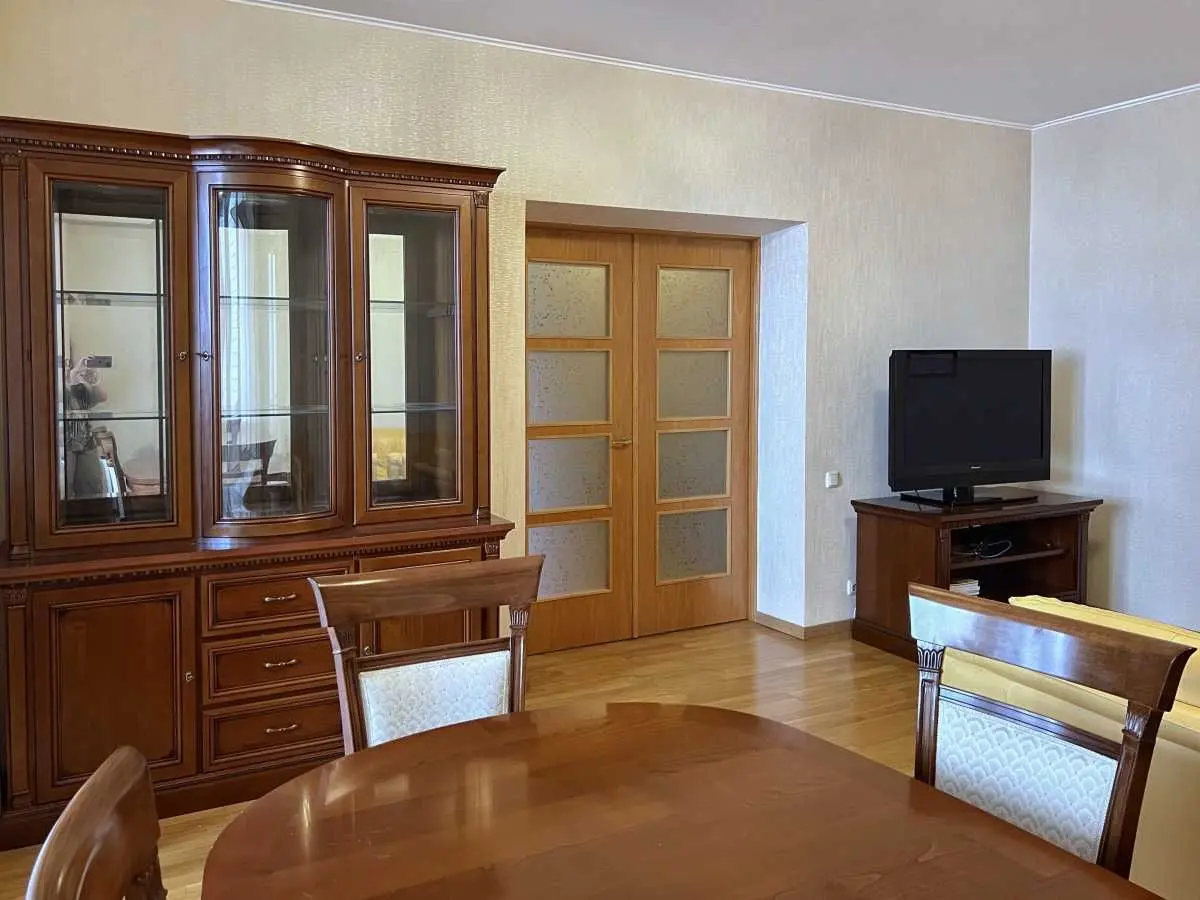 Фото Продаю 3-комнатную квартиру, 115.5 кв. м, Прилужная ул. 4/15 Киев, цена: 155000 USD, код 6239