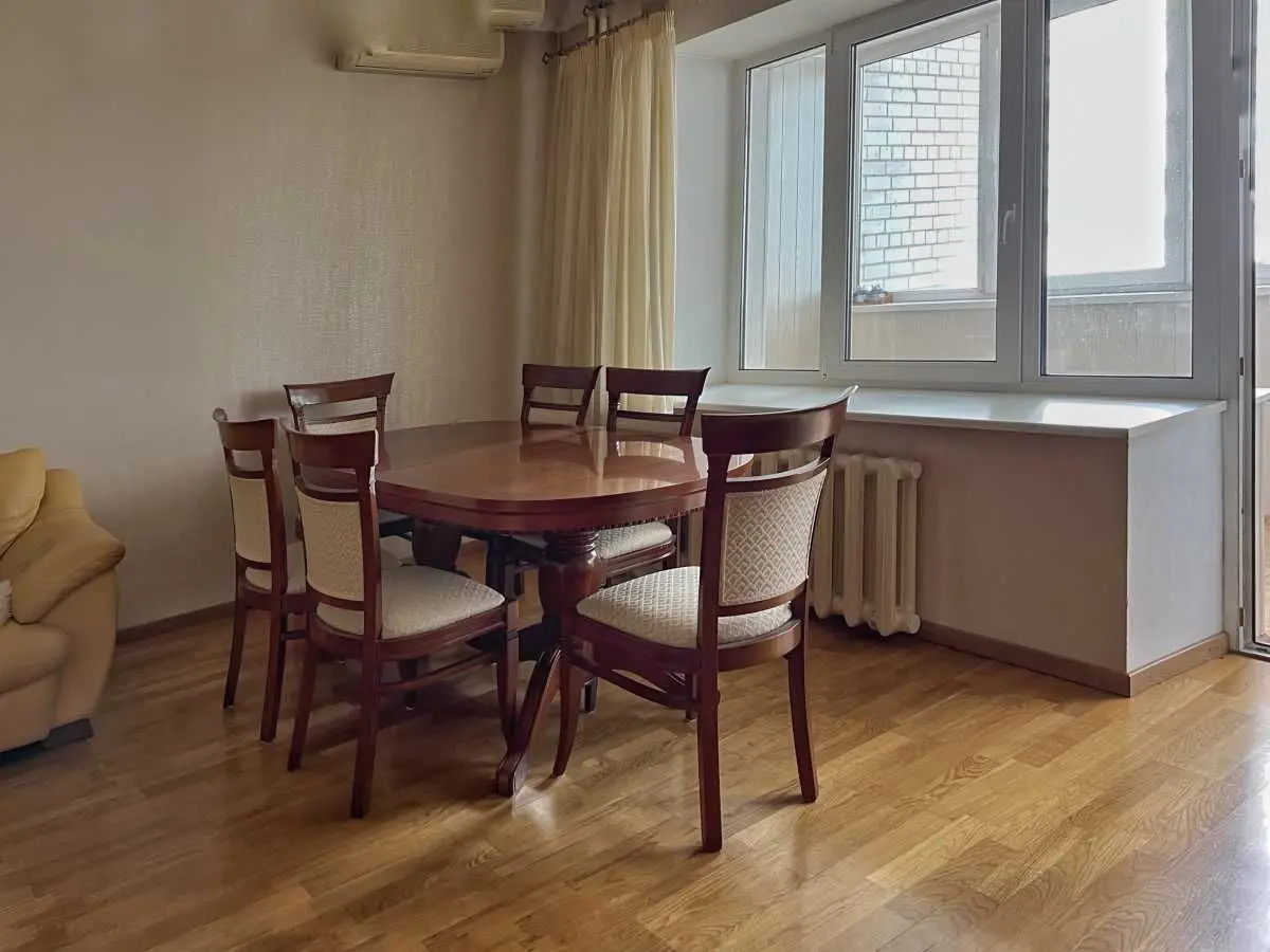 Фото Продаю 3-комнатную квартиру, 115.5 кв. м, Прилужная ул. 4/15 Киев, цена: 155000 USD, код 6239