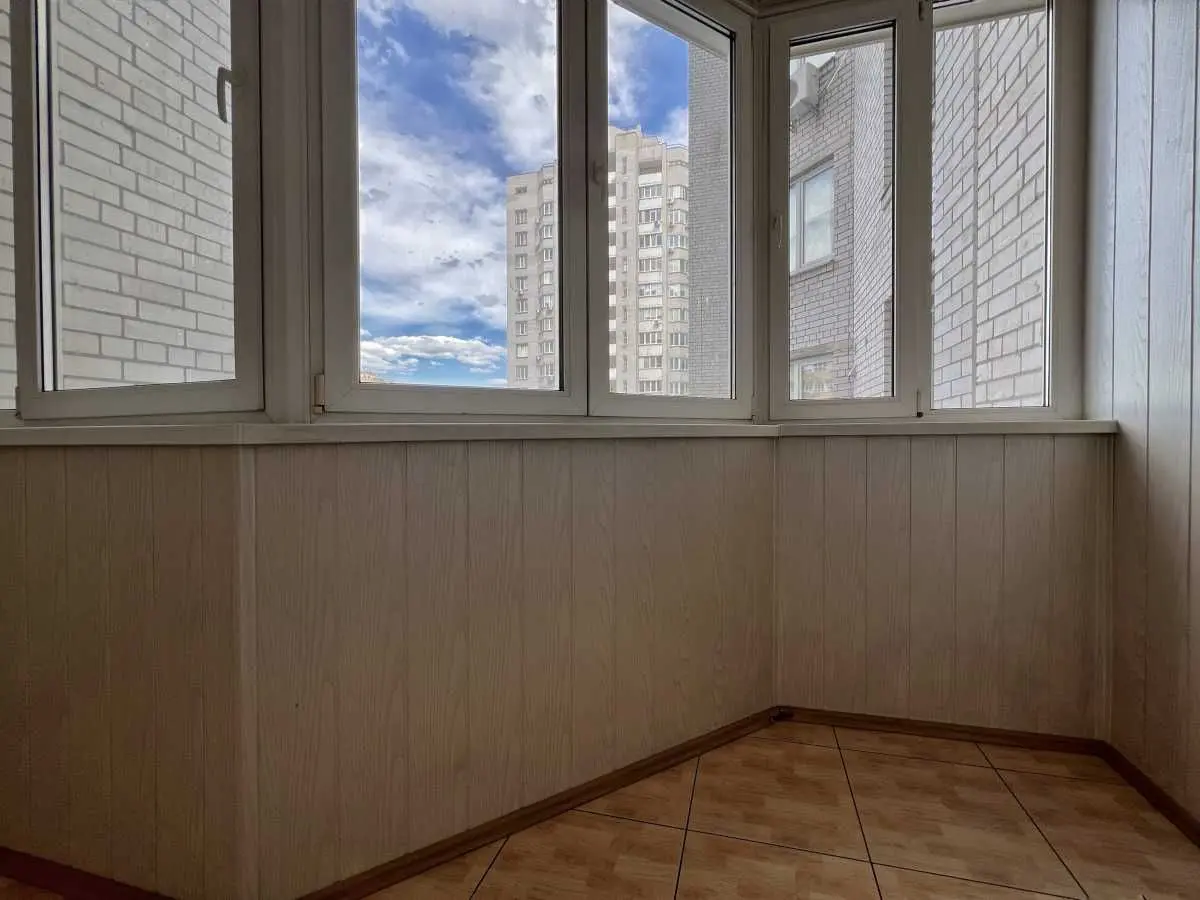 Фото Продаю 3-комнатную квартиру, 115.5 кв. м, Прилужная ул. 4/15 Киев, цена: 155000 USD, код 6239