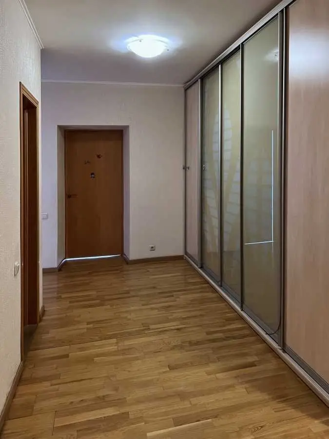 Фото Продаю 3-комнатную квартиру, 115.5 кв. м, Прилужная ул. 4/15 Киев, цена: 155000 USD, код 6239