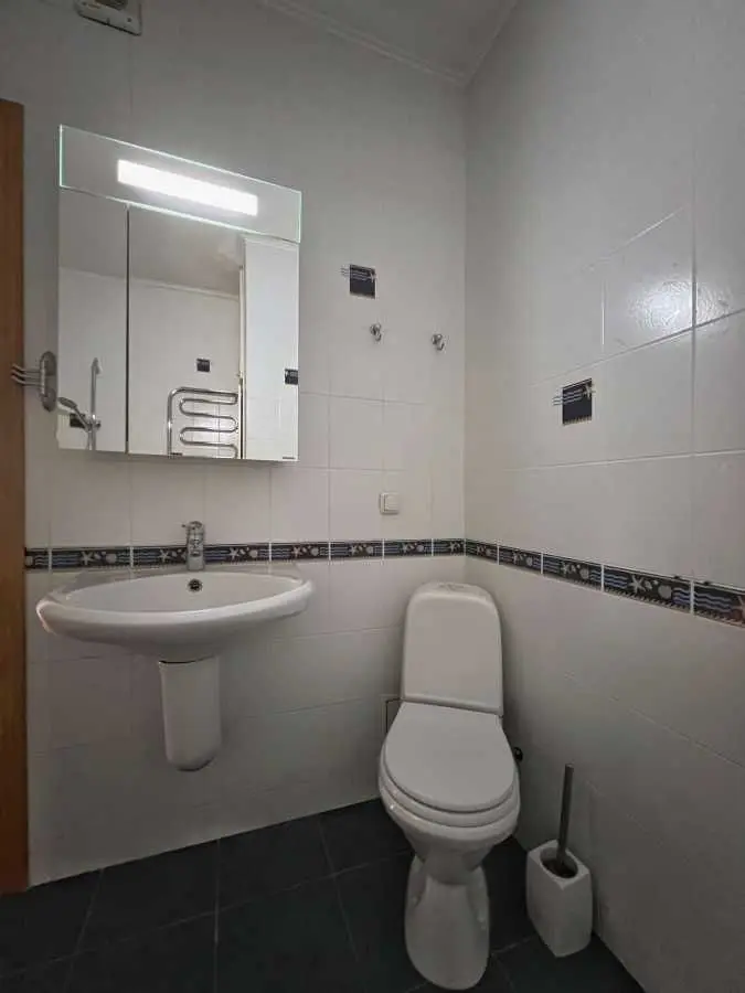 Фото Продаю 3-комнатную квартиру, 115.5 кв. м, Прилужная ул. 4/15 Киев, цена: 155000 USD, код 6239