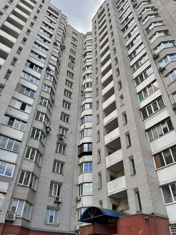Фото Продаю 3-комнатную квартиру, 115.5 кв. м, Прилужная ул. 4/15 Киев, цена: 155000 USD, код 6239