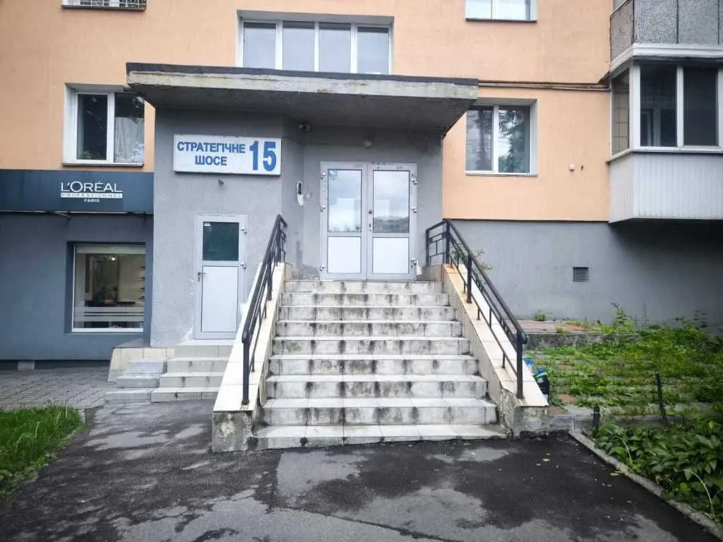 Фото Продаю 2-комнатную квартиру, 52 кв. м, Стратегическое шоссе 15 Киев, цена: 63000 USD, код 6241