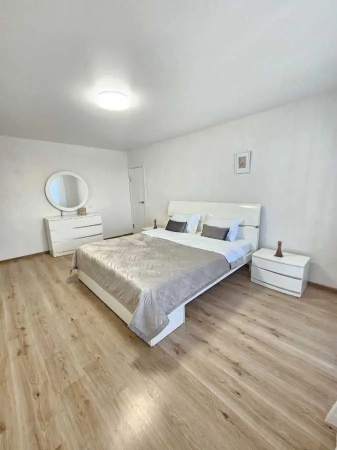Фото Продаю 3 кімнатну квартиру, 71.6 кв. м, Моторна вул.  Київ, ціна: 87000 USD, код 6245
