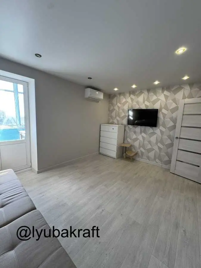 Фото Продаю 2-комнатную квартиру, 51 кв. м, Золочевская ул. 21 Харьков, цена: 44000 USD, код 6248