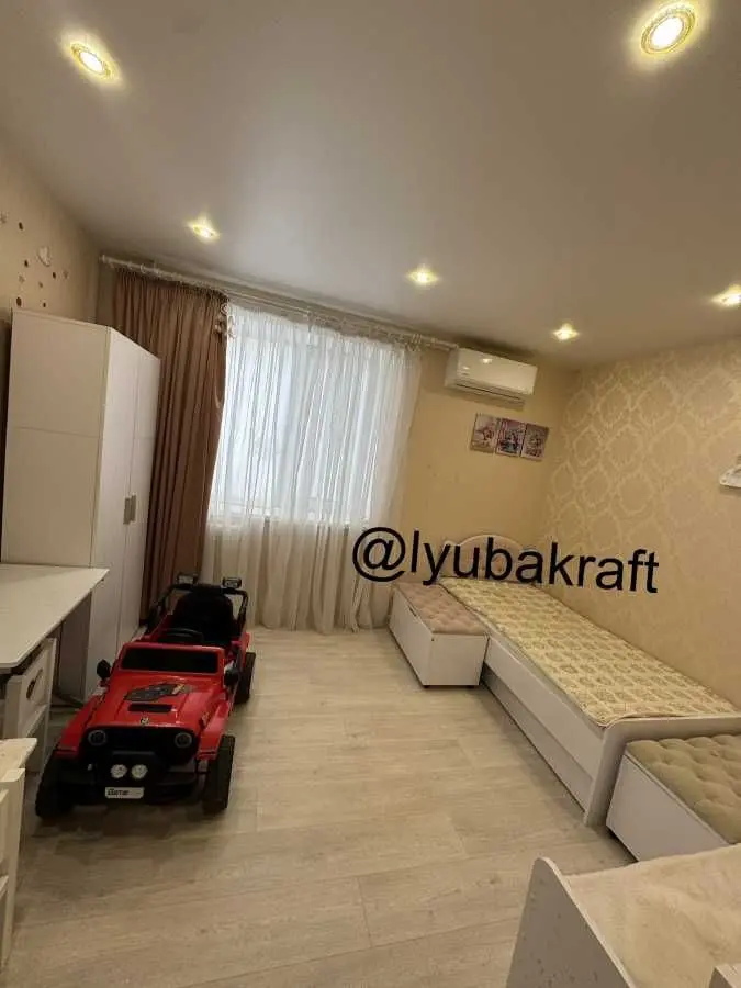 Фото Продаю 2-комнатную квартиру, 51 кв. м, Золочевская ул. 21 Харьков, цена: 44000 USD, код 6248