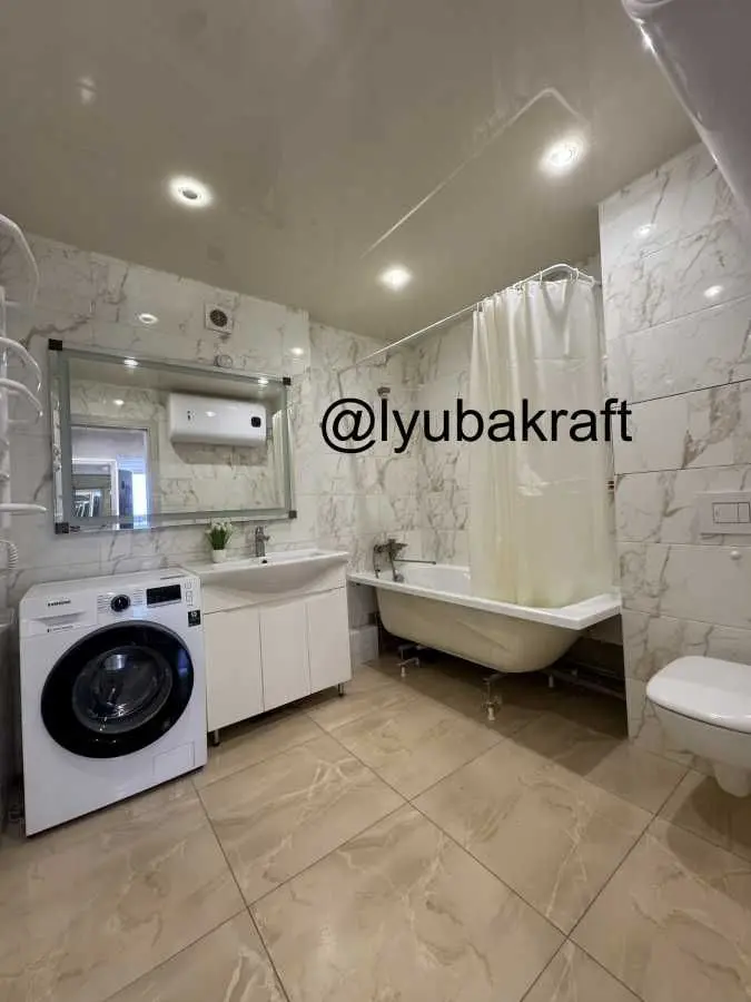 Фото Продаю 2-комнатную квартиру, 51 кв. м, Золочевская ул. 21 Харьков, цена: 44000 USD, код 6248