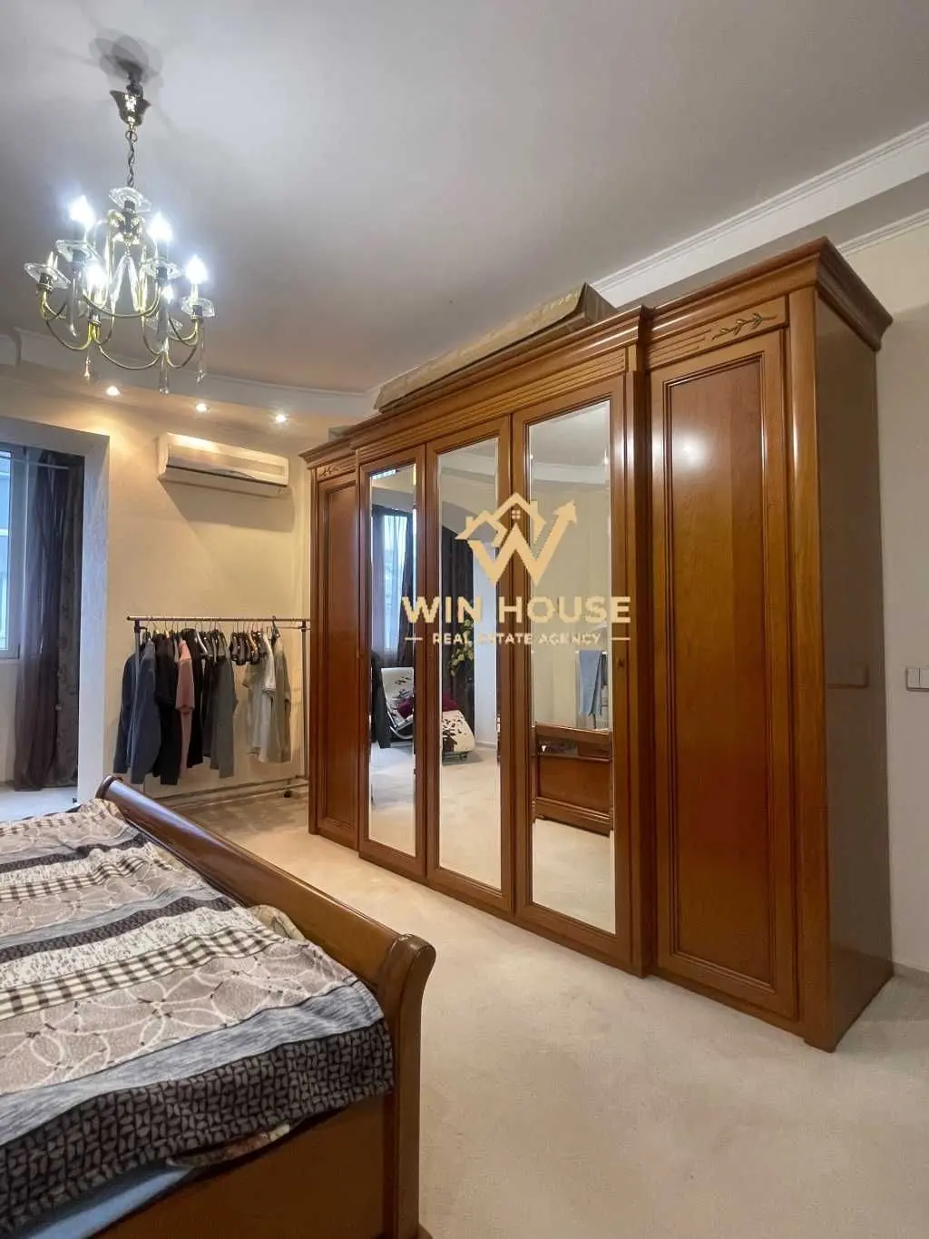 Фото Продаю 3 кімнатну квартиру, 96.5 кв. м, Івана Мазепи вул. (Січневого Повстання)  Київ, ціна: 190000 USD, код 6253