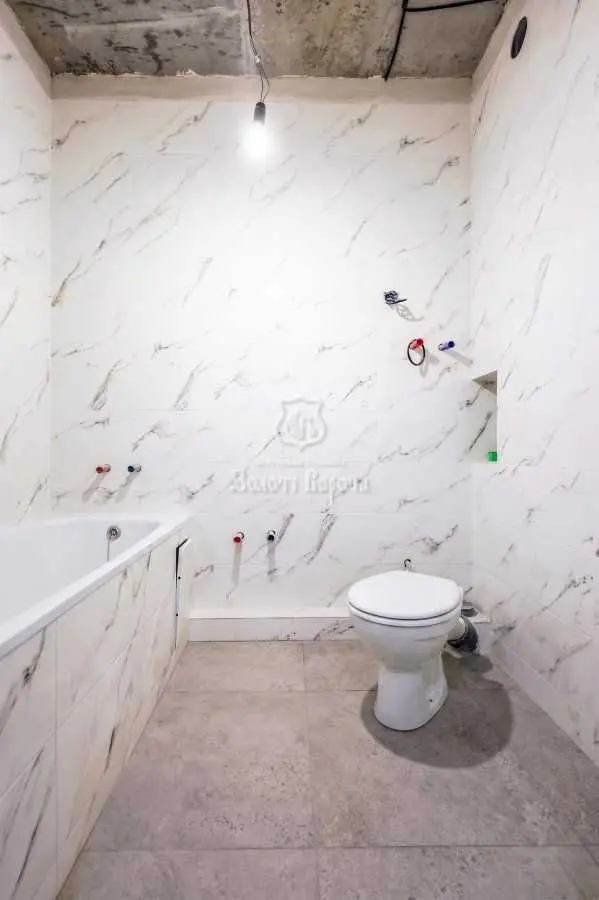 Фото Продаю 1 кімнатну квартиру, 29 кв. м, Лобачевського вул.  Київ, ціна: 34000 USD, код 6256