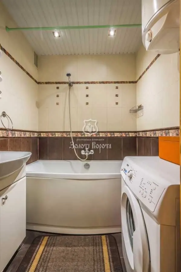 Фото Продаю 1 кімнатну квартиру, 42.1 кв. м, Володимира Жаботинського вул. (Муромська) 52 Київ, ціна: 43000 USD, код 6263