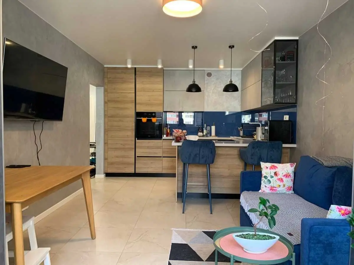Фото Продаю 3 кімнатну квартиру, 98 кв. м, Ясинуватський пров. 11 Київ, ціна: 175000 USD, код 6271