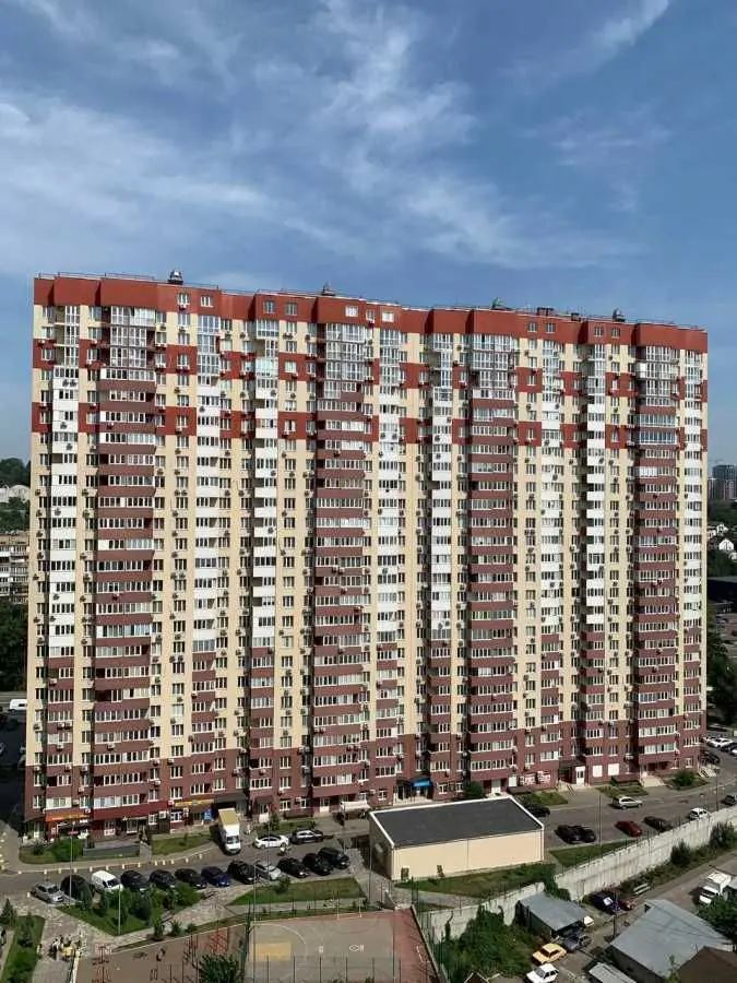 Фото Продаю 3 кімнатну квартиру, 98 кв. м, Ясинуватський пров. 11 Київ, ціна: 175000 USD, код 6271