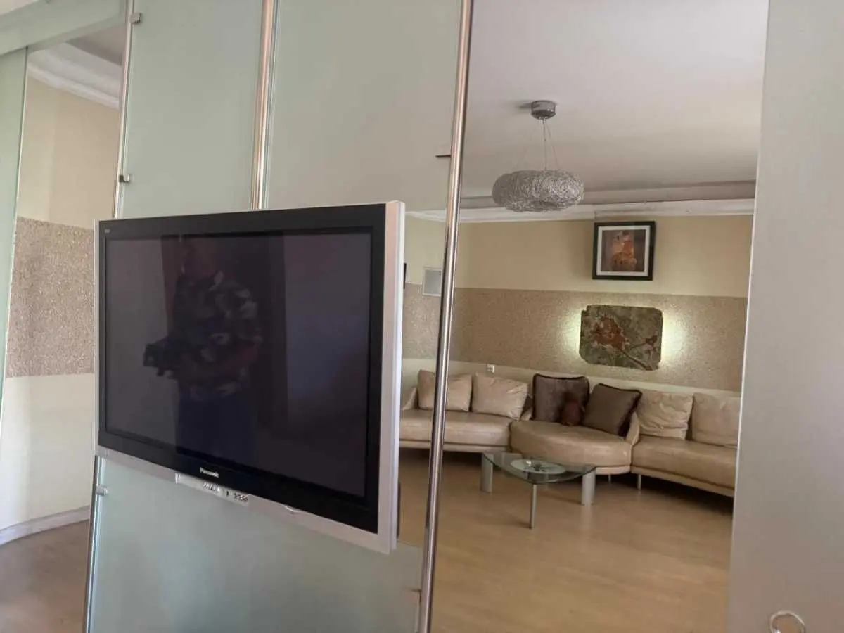 Фото Зняти 3 кімнатну квартиру, В’ячеслава Чорновола вул. 25 Київ в довгострокову оренду, ціна: 35500 UAH, код 6274