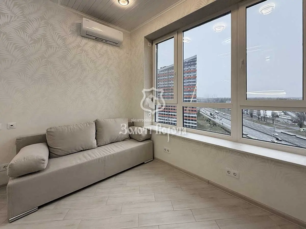 Фото Selling a 1-room apartment, 25 sq.m., Kamianska Street (Dniprodzerzhynska Street)  Kyiv, price: 49900 USD, code 6276