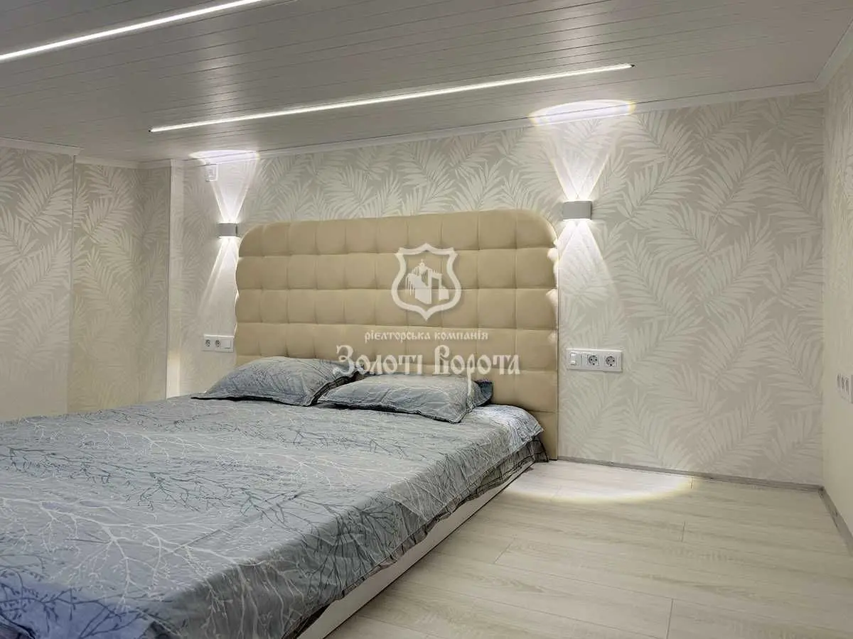 Фото Selling a 1-room apartment, 25 sq.m., Kamianska Street (Dniprodzerzhynska Street)  Kyiv, price: 49900 USD, code 6276