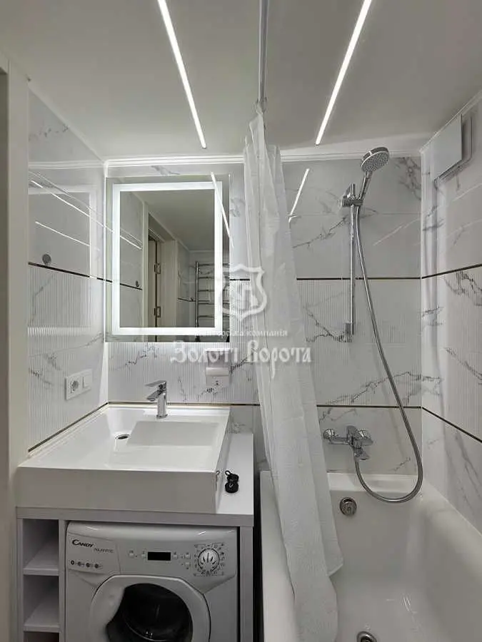 Фото Selling a 1-room apartment, 25 sq.m., Kamianska Street (Dniprodzerzhynska Street)  Kyiv, price: 49900 USD, code 6276