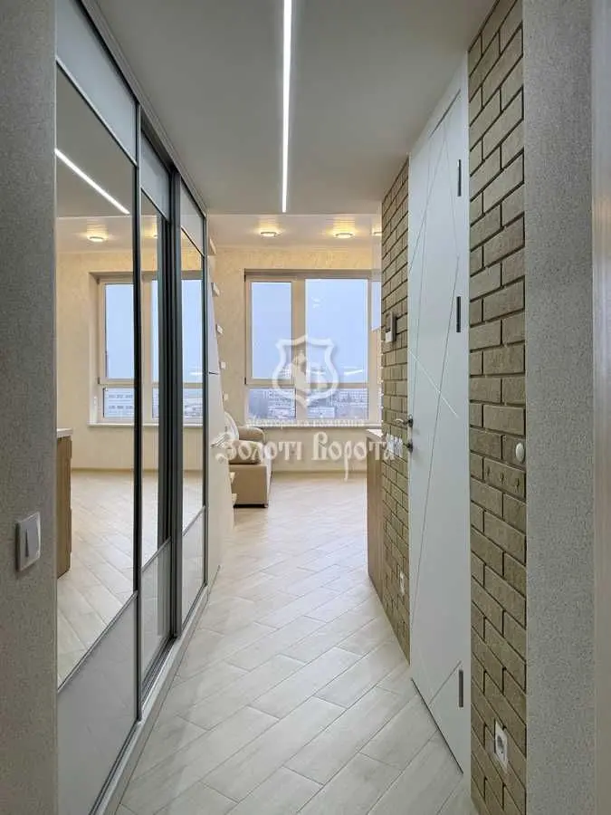 Фото Selling a 1-room apartment, 25 sq.m., Kamianska Street (Dniprodzerzhynska Street)  Kyiv, price: 49900 USD, code 6276