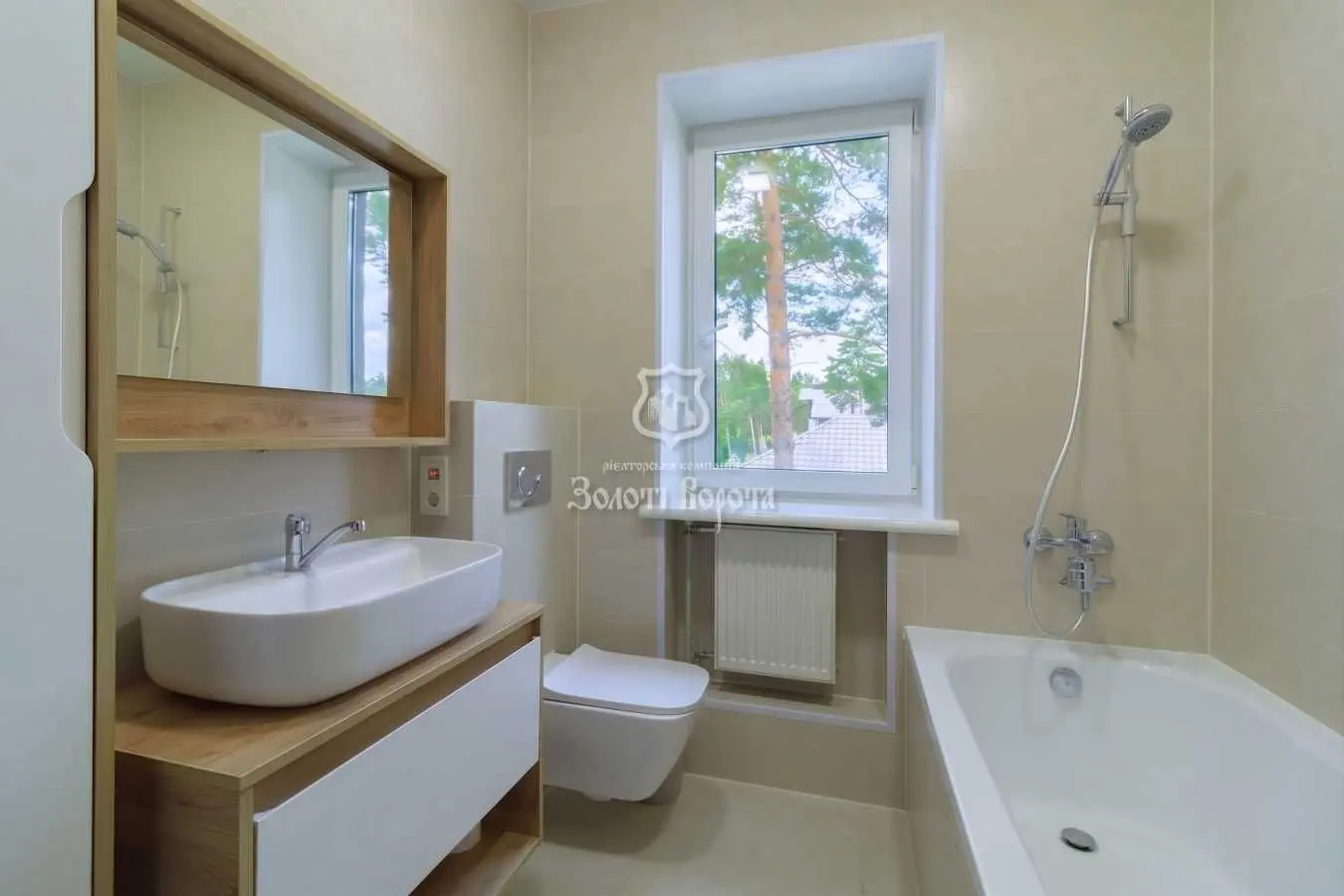 Фото Продаю 3-комнатную квартиру, 112 кв. м, Подлесная ул.  Зазим’я, цена: 132000 USD, код 6278