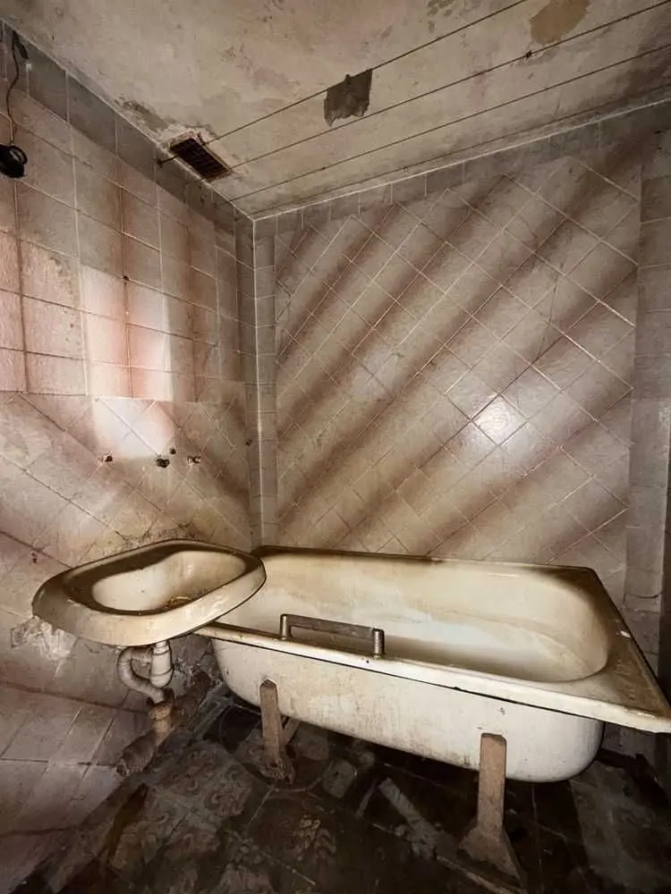 Фото Selling a 1-room apartment, 32 sq.m., Zelinskoho Street  Odesa, price: 18500 USD, code 6285