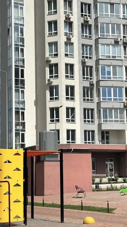 Фото Selling a 2-room apartment, 66.5 sq.m., Kakhovska Street  Kyiv, price: 129000 USD, code 6286
