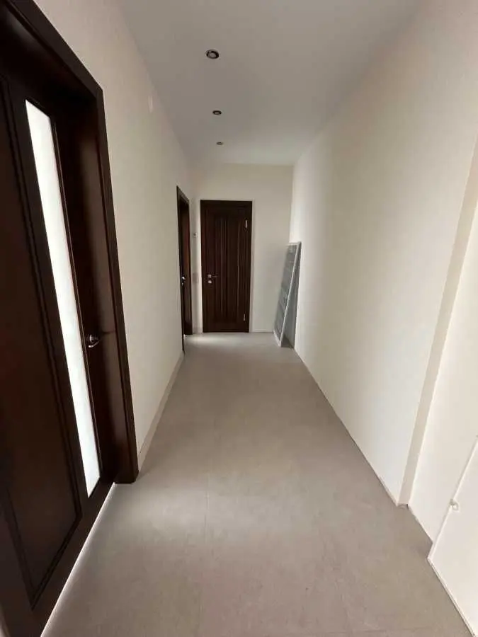 Фото Selling a 2-room apartment, 66.5 sq.m., Kakhovska Street  Kyiv, price: 129000 USD, code 6286