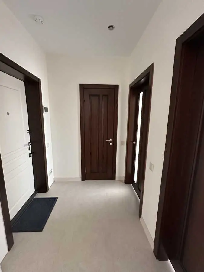 Фото Selling a 2-room apartment, 66.5 sq.m., Kakhovska Street  Kyiv, price: 129000 USD, code 6286