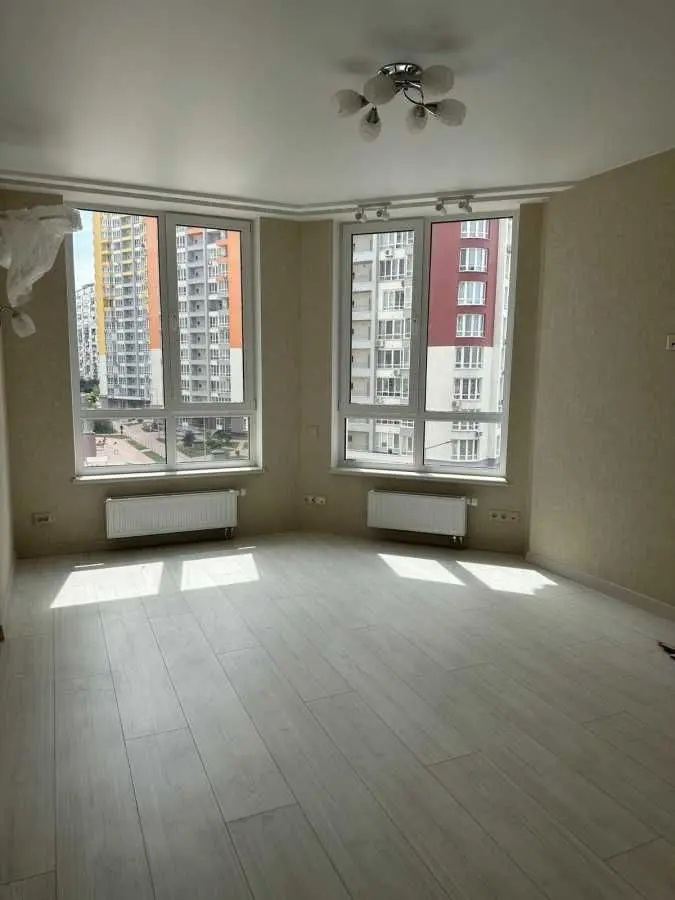 Фото Selling a 2-room apartment, 66.5 sq.m., Kakhovska Street  Kyiv, price: 129000 USD, code 6286