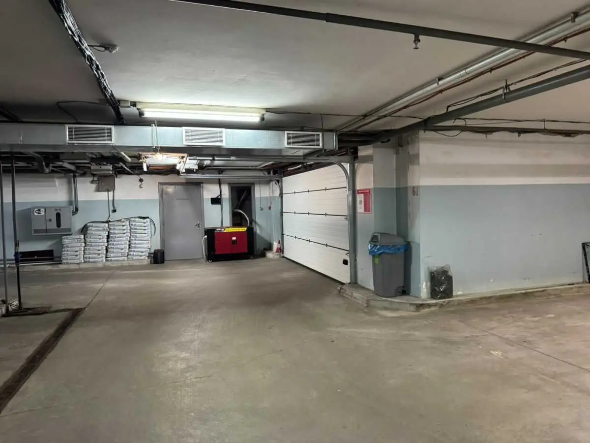 Фото Selling a parking space, garage, 12 sq.m., Ivana Honty Street 7 Kyiv, price: 22500 USD, code 6287