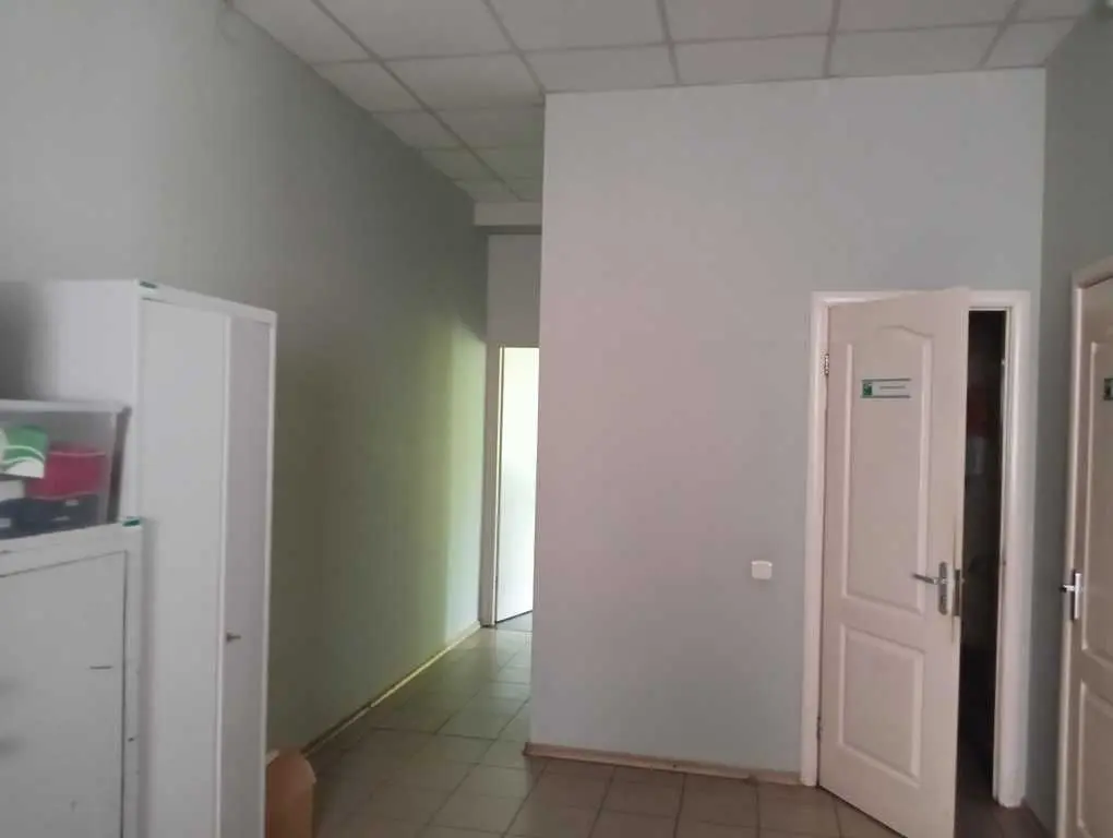 Фото Продаю офіс, 157.2 кв. м, Жасміновий бульв. (Петра Слинька) 1 Харків, ціна: 91600 USD, код 6299