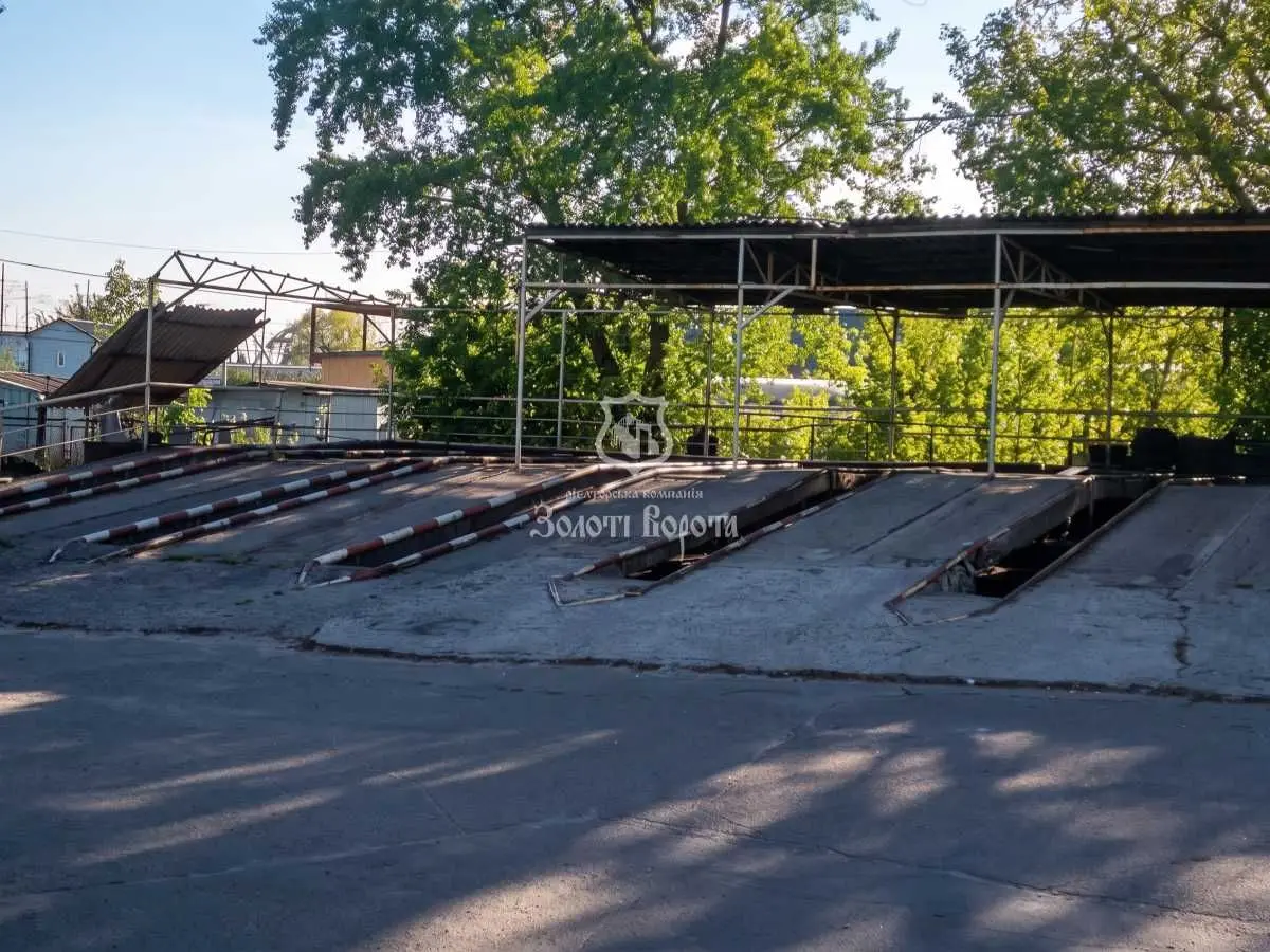 Фото Selling a parking space, garage, 16.2 sq.m., Berezniakivska Street 27 Kyiv, price: 9900 USD, code 6303