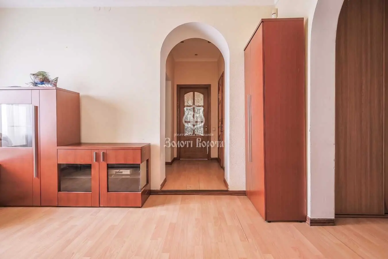 Фото Продаю 2-комнатную квартиру, 48.5 кв. м, Академіка Книшова ул. (Амурская)  Киев, цена: 80000 USD, код 6305
