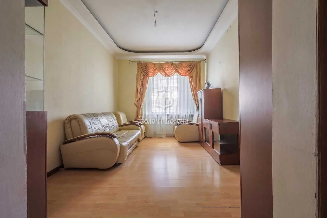 Фото Продаю 2-комнатную квартиру, 48.5 кв. м, Академіка Книшова ул. (Амурская)  Киев, цена: 80000 USD, код 6305