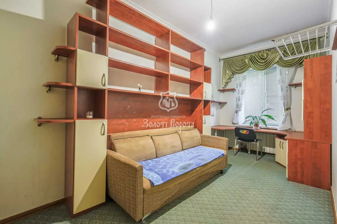 Фото Продаю 2-комнатную квартиру, 48.5 кв. м, Академіка Книшова ул. (Амурская)  Киев, цена: 80000 USD, код 6305